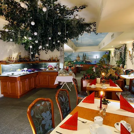 Warsteinerhof By Centro Comfort Отель