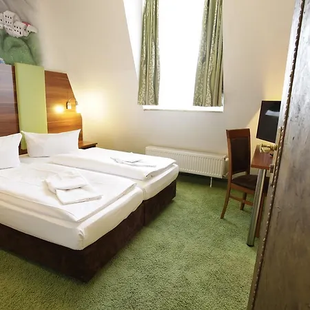 Warsteinerhof By Centro Comfort 3* Кёльн