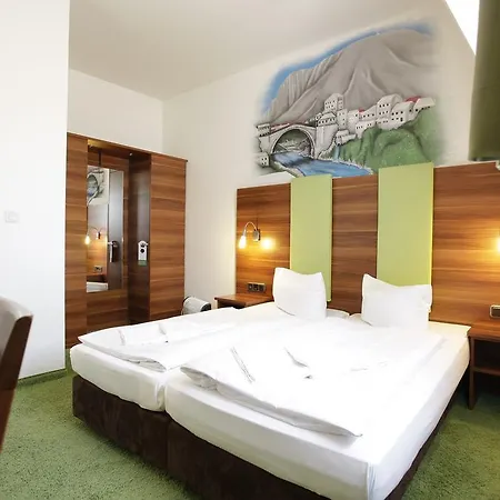 Warsteinerhof By Centro Comfort 3* Кёльн